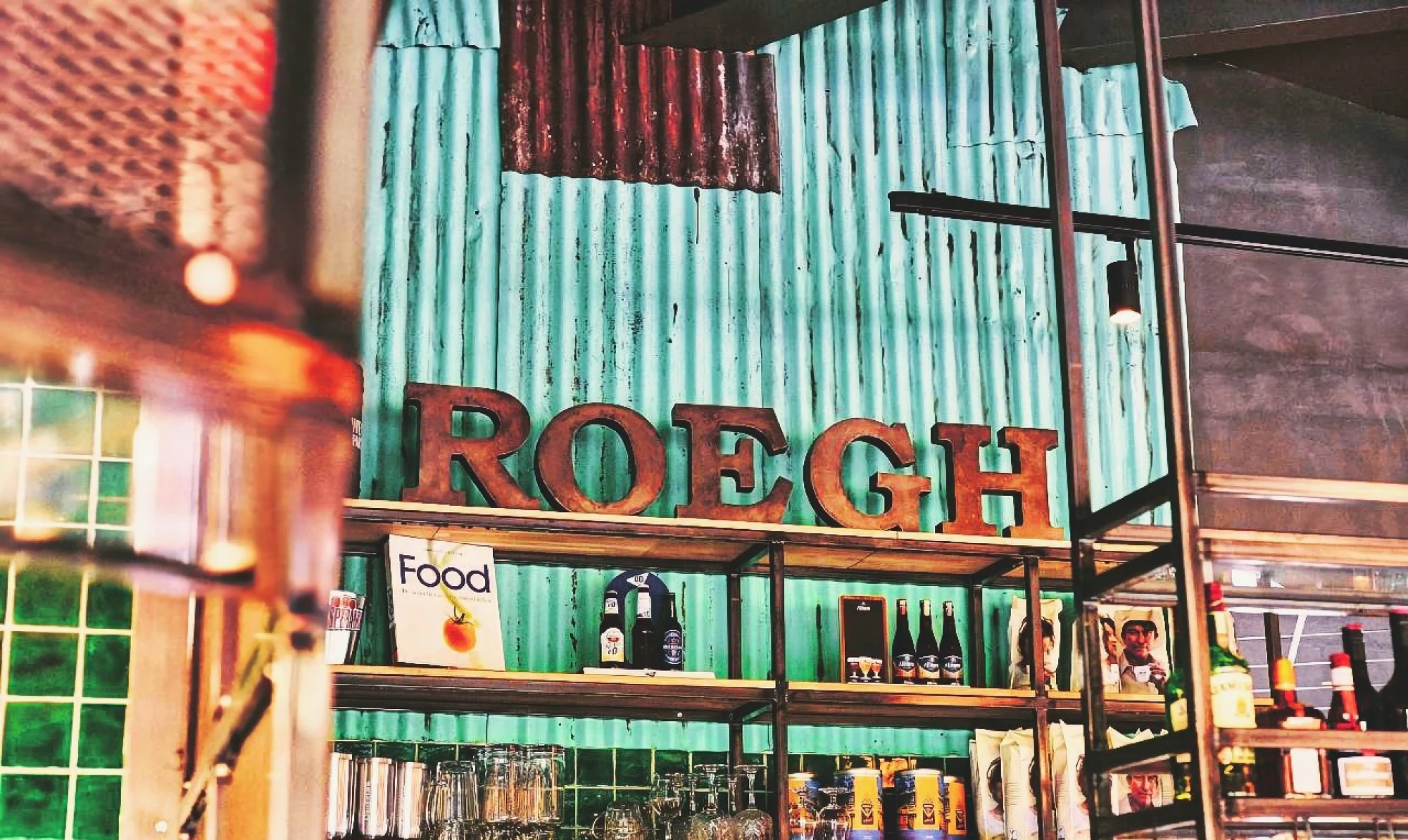 Roegh stadscafe &bull; Rockgood Design - Graffische Vormgeving Friesland